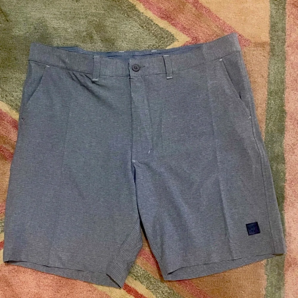 Vintage 1946 Men's Grey Golf Shorts Sz 40 Flat Front Chino Style Retail $70 NWT